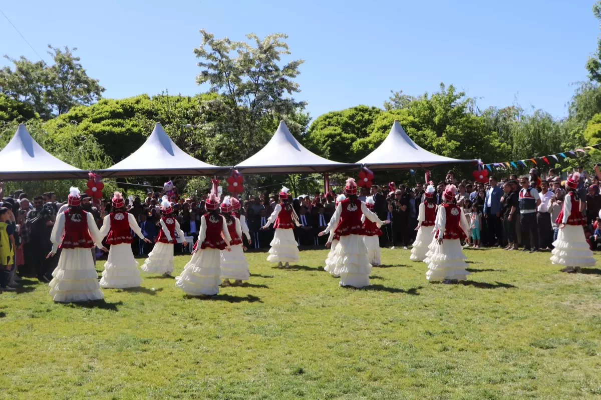 Bakan Tekin Erciş Festivali'nde