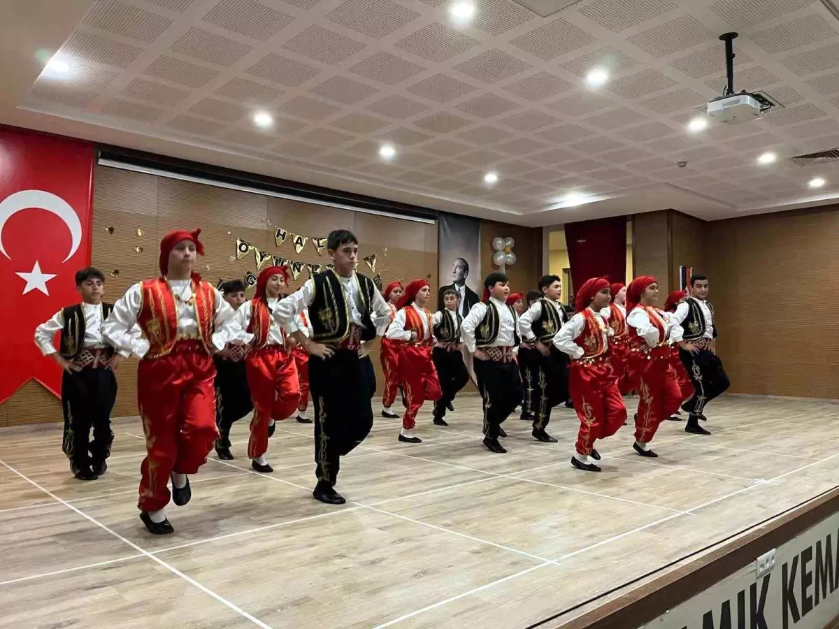 Düzce'de Hayat Boyu Öğrenme Haftası Etkinlikleri Başarıyla Gerçekleşti