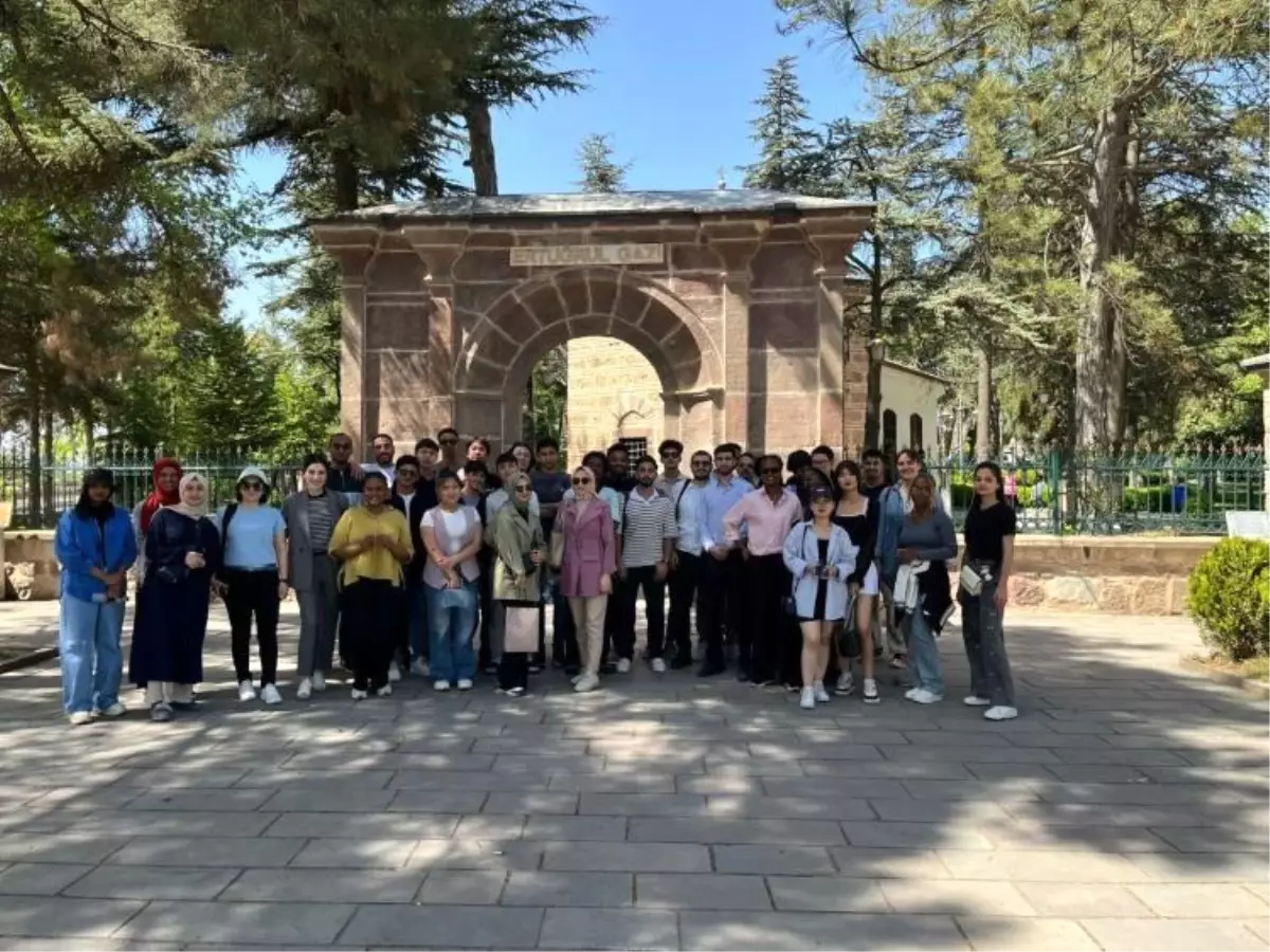 Uluslararası Öğrencilerden Bilecik Ziyareti