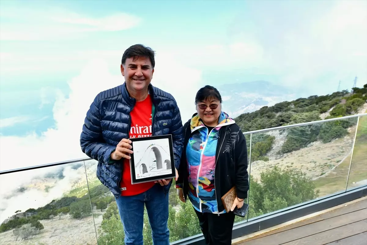 Fethiye'de Yamaç Paraşütü Etkinliği