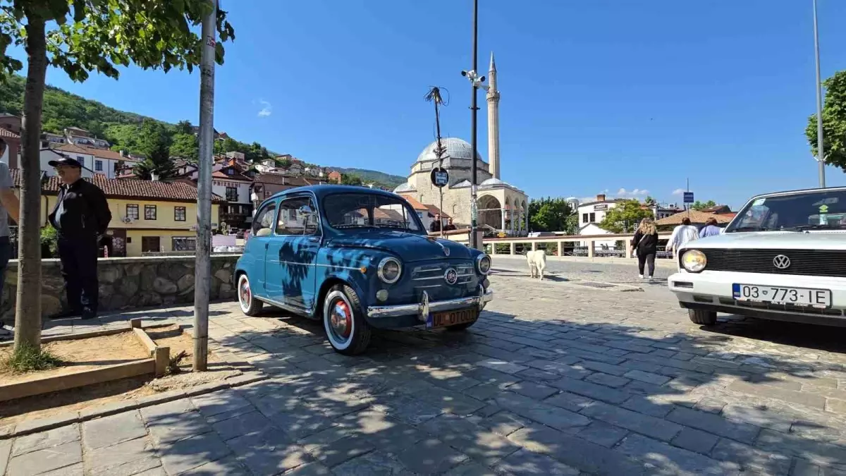 Prizren'de Klasik Otomobil Festivali Başladı