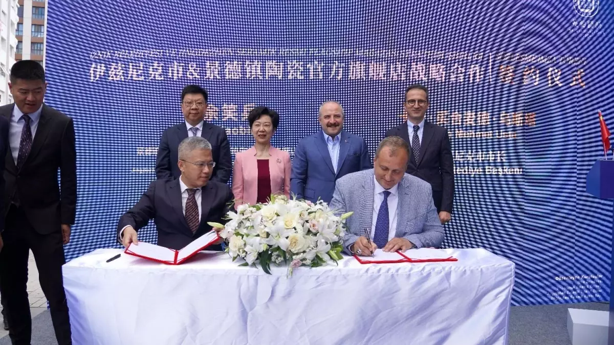 İstanbul'da İznik ve Jingdezhen Arasında Kültürel İşbirliği Protokolü İmzalandı