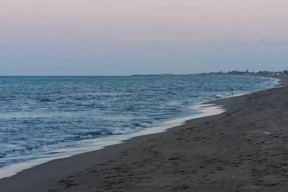 Gençlik kampında denize giren iki öğrenci boğularak hayatını kaybetti