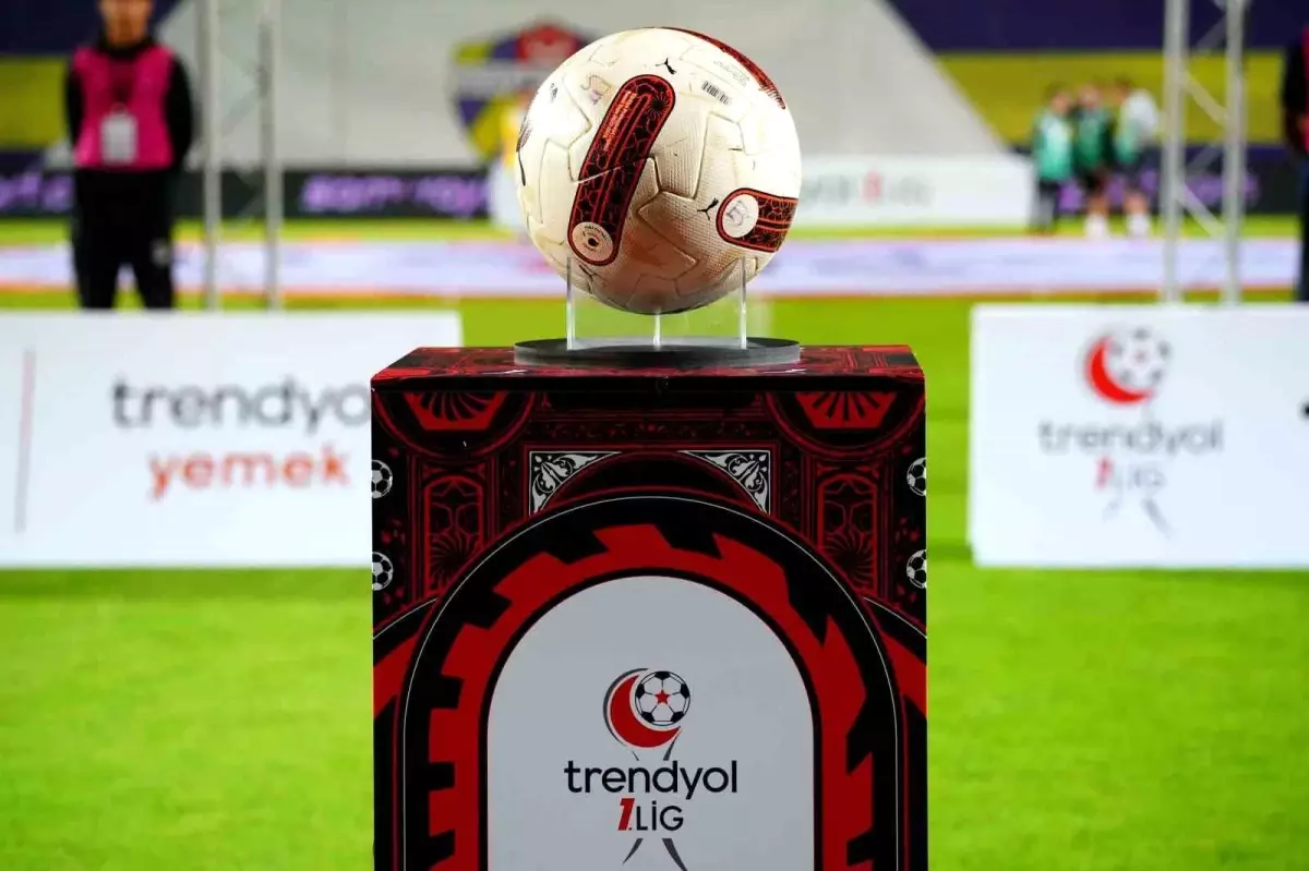Trendyol 1. Lig'e Yükselecek Son Takım Final Maçında Belirlenecek