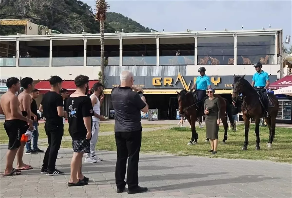 Ölüdeniz'de Atlı Jandarma Göreve Başladı