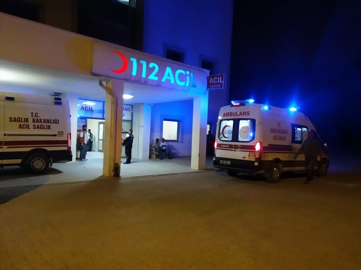 Besni'de Silahlı Kavga: 2 Yaralı