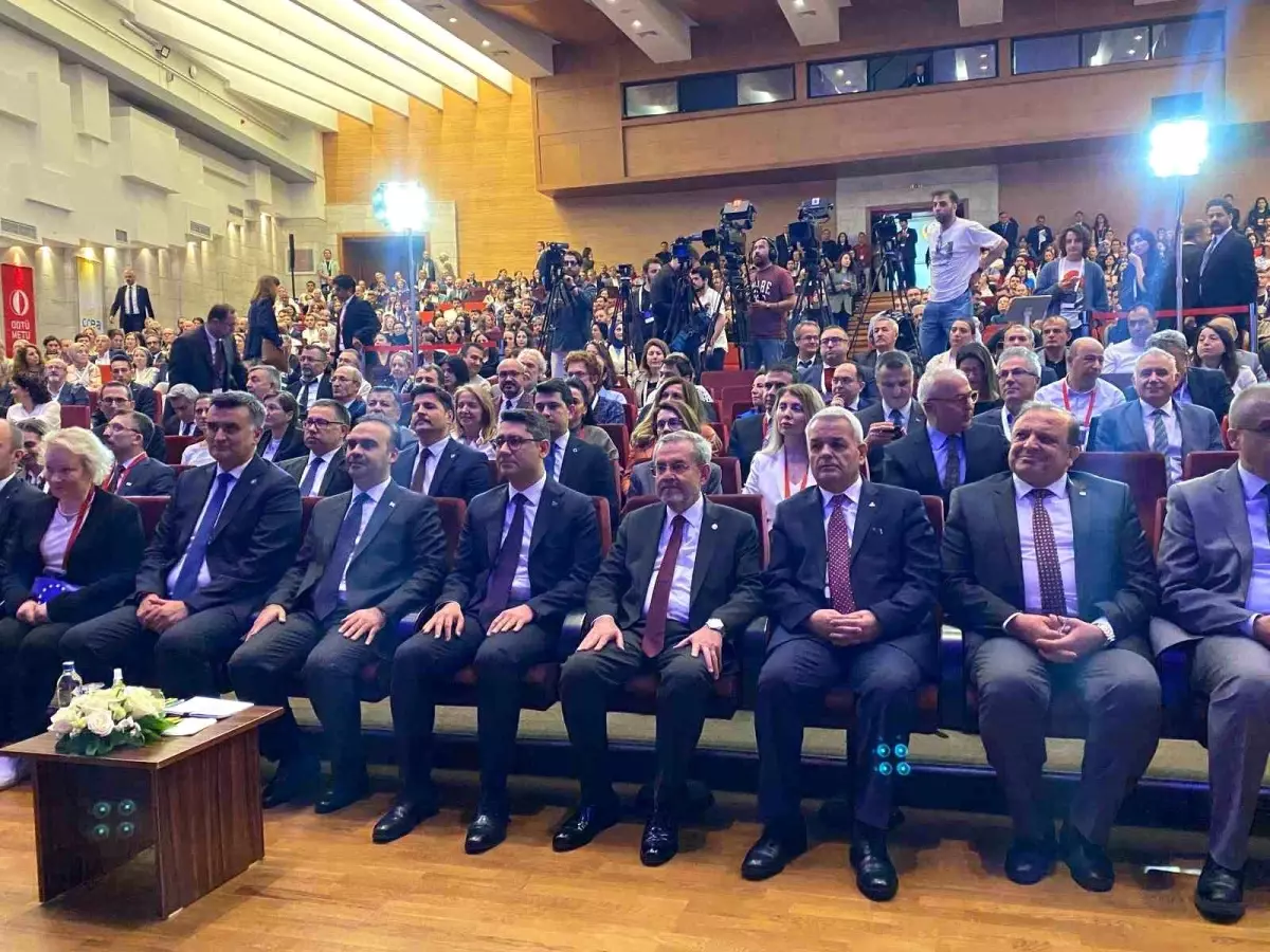 Dijital Dönüşüm ve İnovasyon Merkezi Açıldı