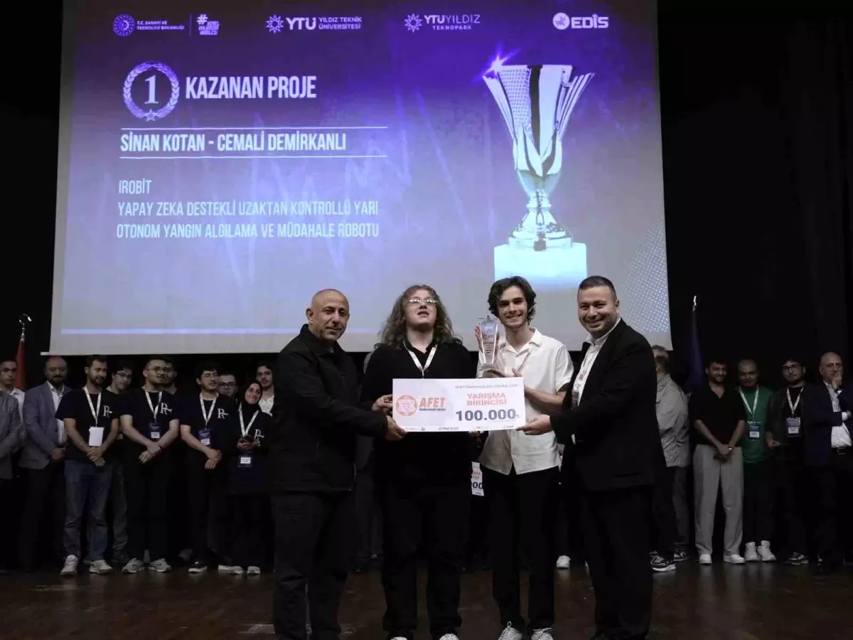 Düzce Üniversitesi'nden Afet Teknolojileri Yarışmasında Birincilik