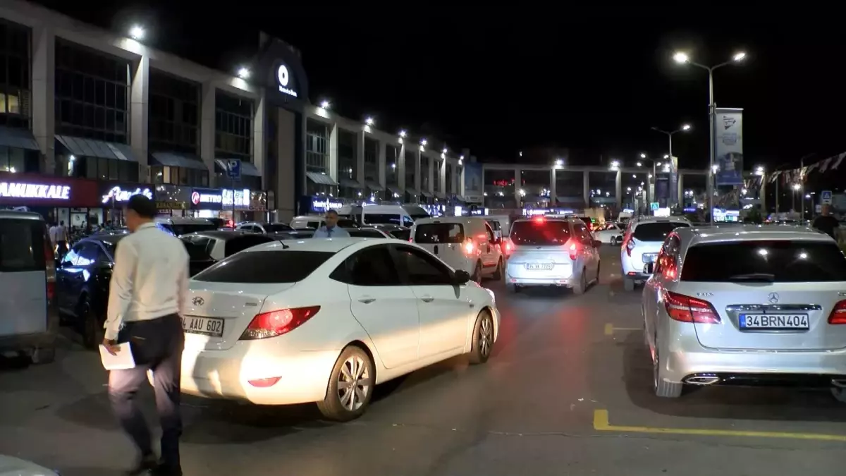 15 Temmuz Otogarı'nda Bayram Yoğunluğu