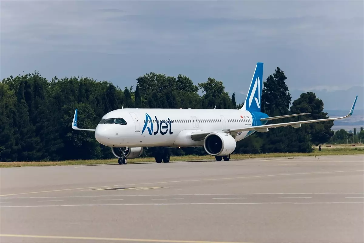 AJet, İstanbul-Nahçıvan-Gence Hattını Açtı