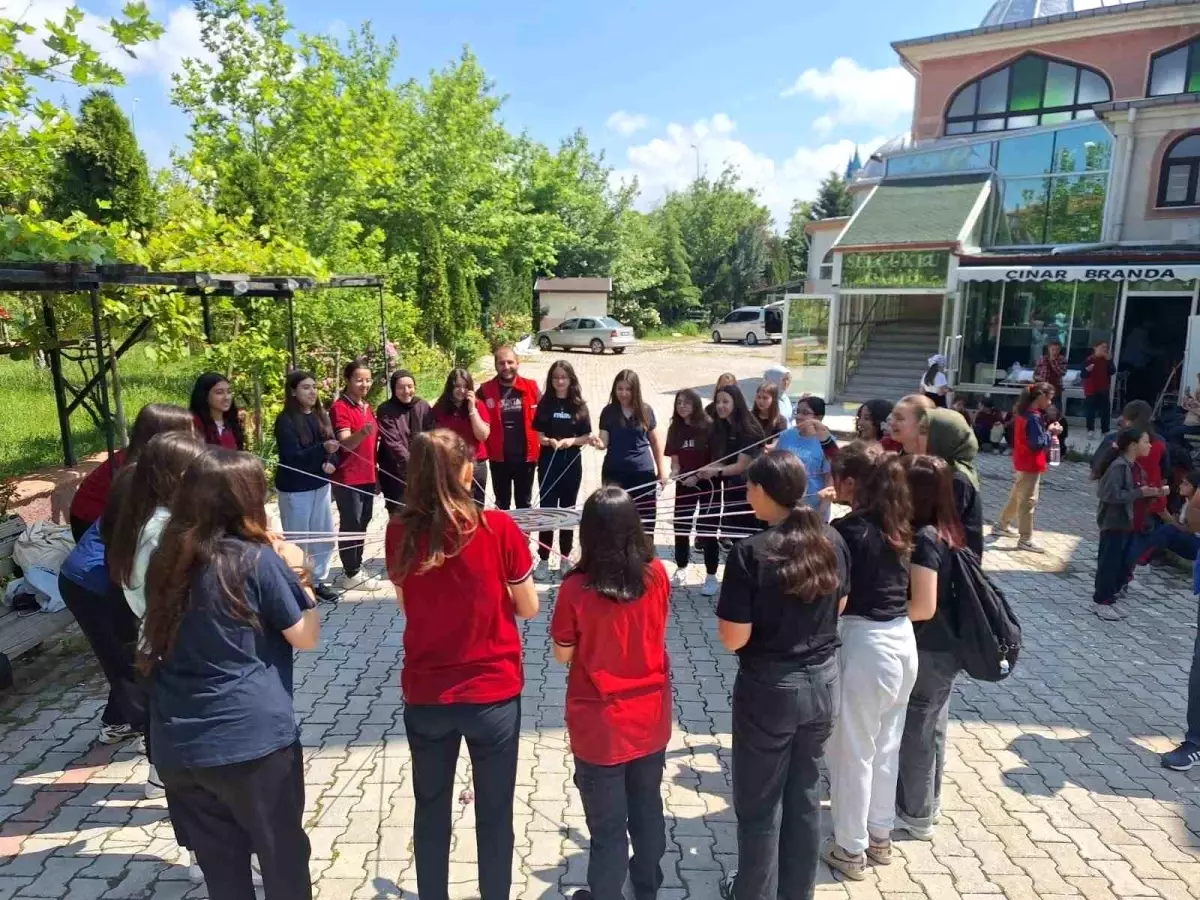 Afyonkarahisar'da ÇEDES Yıl Sonu Şenliği