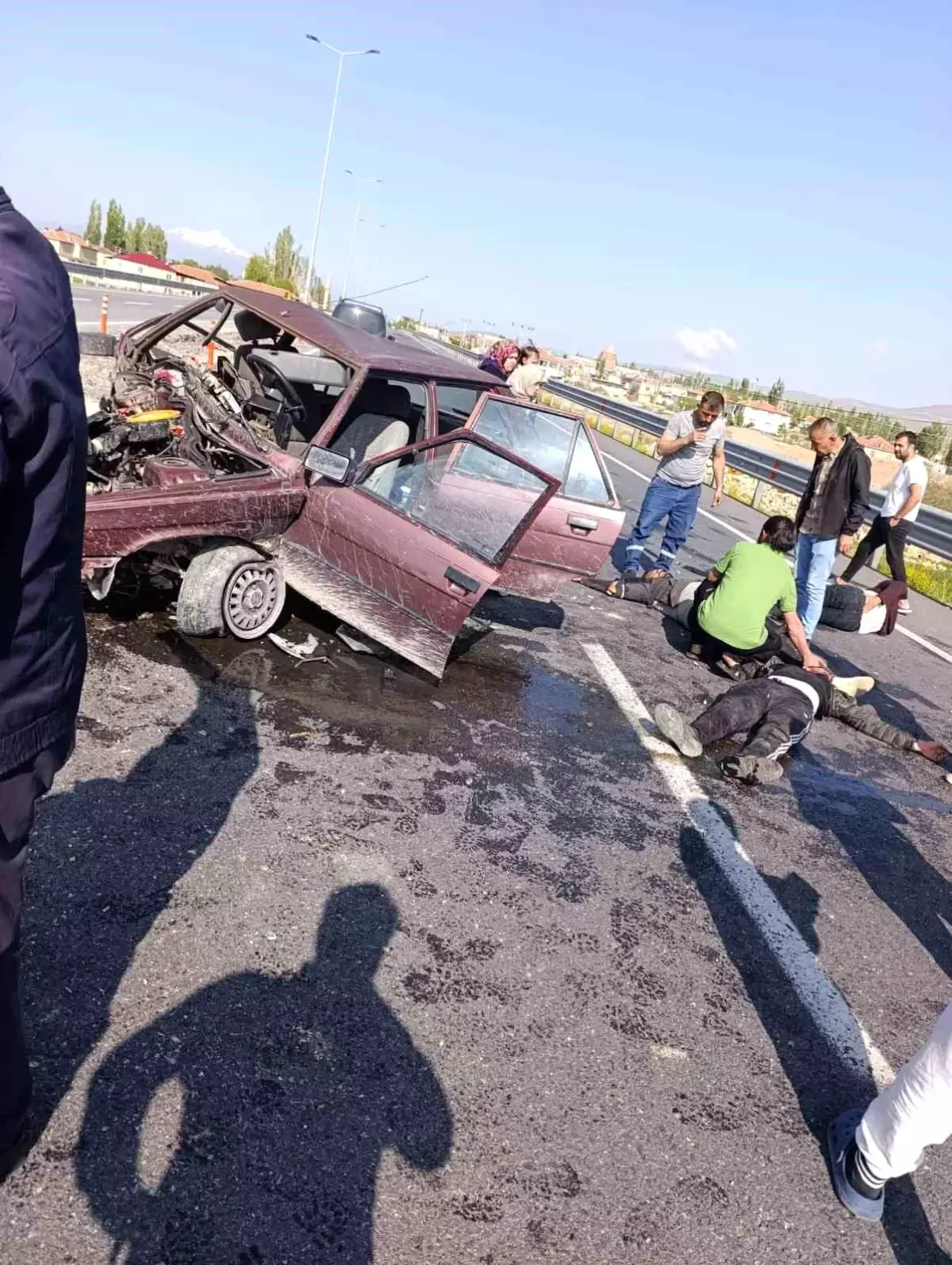Kayseri'de Trafik Kazası: 3 Yaralı