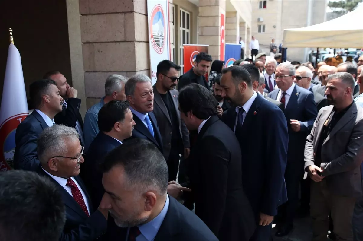TBMM Milli Savunma Komisyonu Başkanı Akar, Kayseri'de bayramlaşma töreninde konuştu Açıklaması