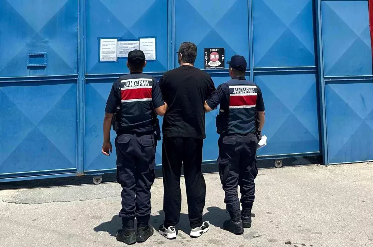 Mersin'de 10 Yıl Hapis Cezalı Şahıs Yakalandı