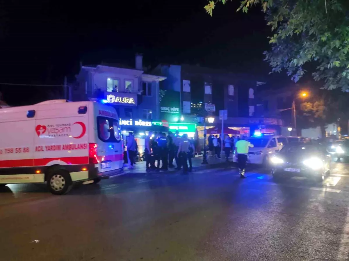 Tekirdağ'da Bıçaklı Kavga: 2 Yaralı