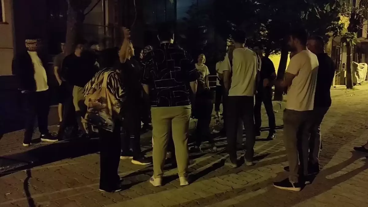 Avcılar'da Yıkımda Kısmi Çökme