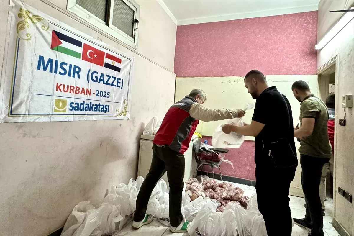 Sadakataşı'ndan Gazze'ye Kurban Desteği