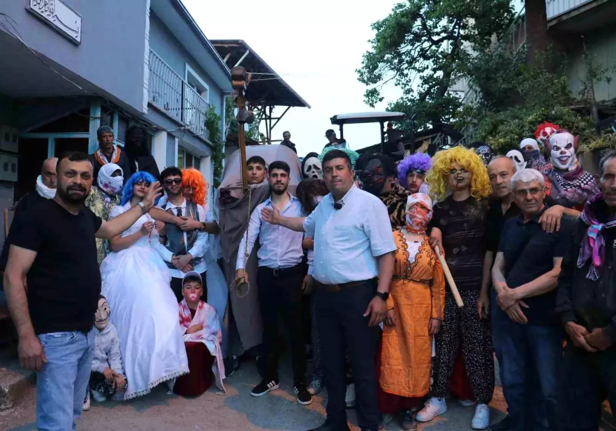 Yeşilköy'de Geleneksel Deve Şenliği Coşkusu