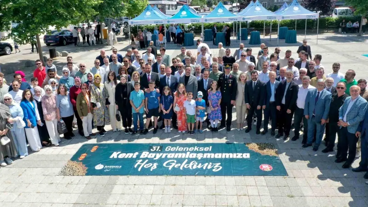 Başiskele'de Geleneksel Kent Bayramlaşması Coşkuyla Kutlandı