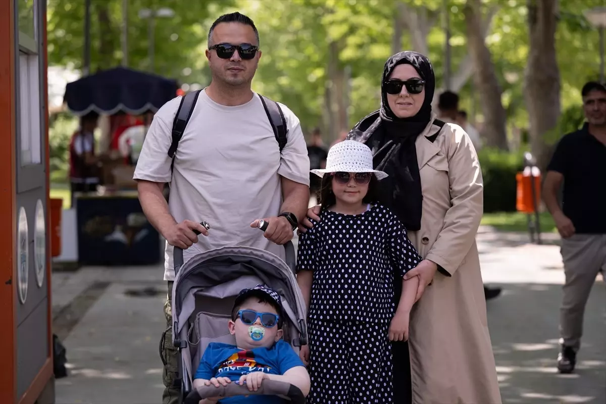 Bayramda Gençlik Parkı'na Yoğun İlgi