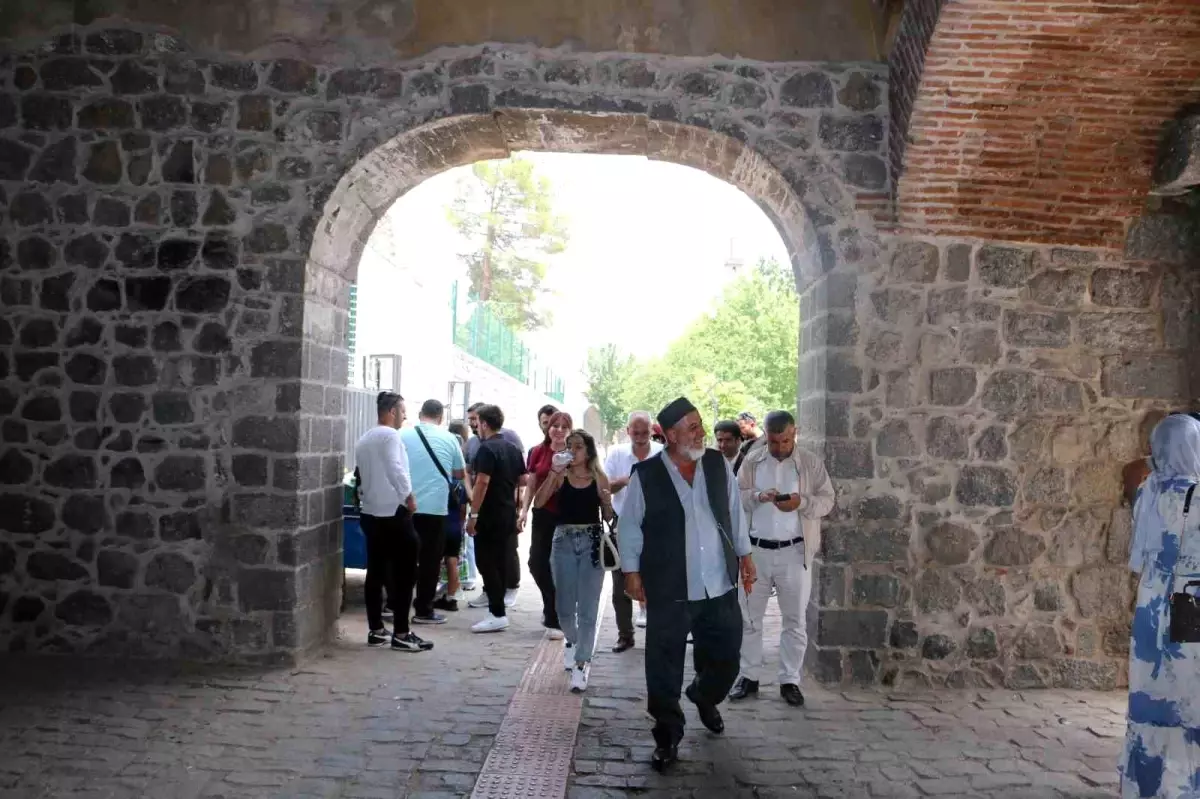 Diyarbakır'da Kurban Bayramı Yoğunluğu