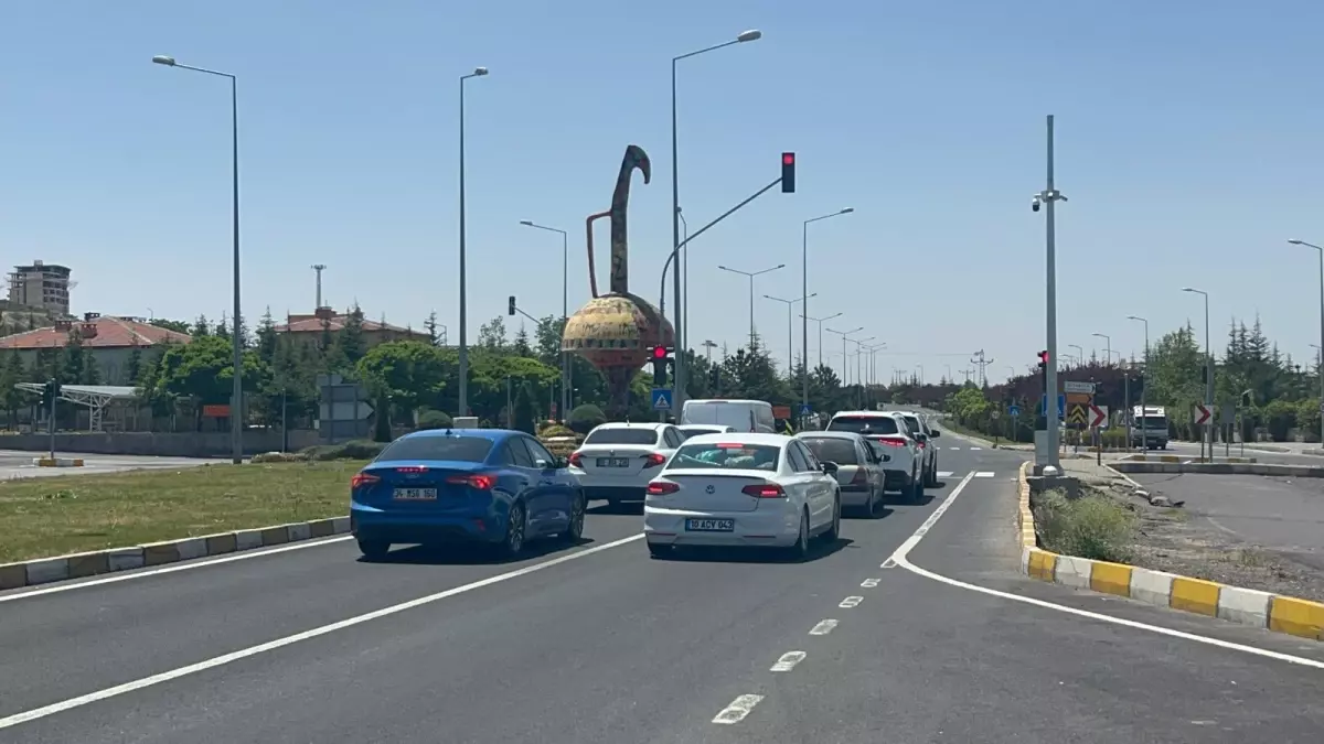 Kapadokya'da Dönüş Trafiği Yoğunlaştı