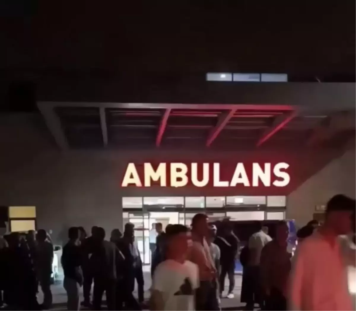 12 yaşındaki çocuk girdiği gölde boğuldu
