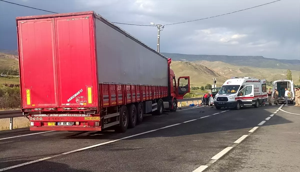 Kars'ta Kaza: 1 Ölü, 2 Yaralı