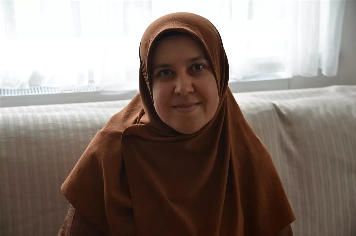 Koruyucu Anne Olmak: Esra'nın Meryem'e Şefkati