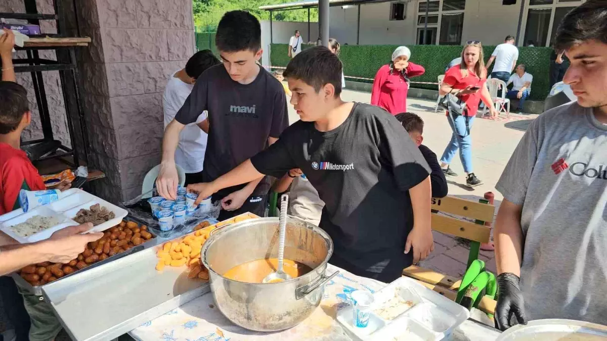 Bakacakkadı'da Geleneksel Bayram Kutlaması