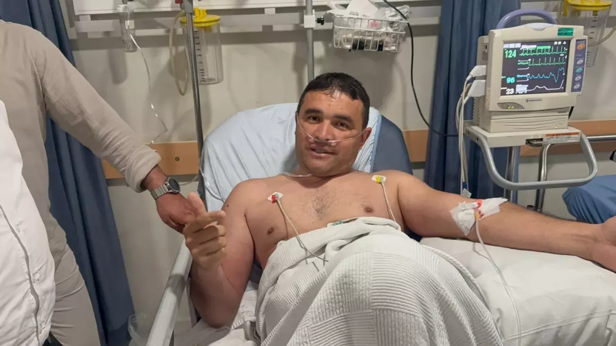 Kardeşleri Kurtaran Baba Boğulma Tehlikesi Geçirdi