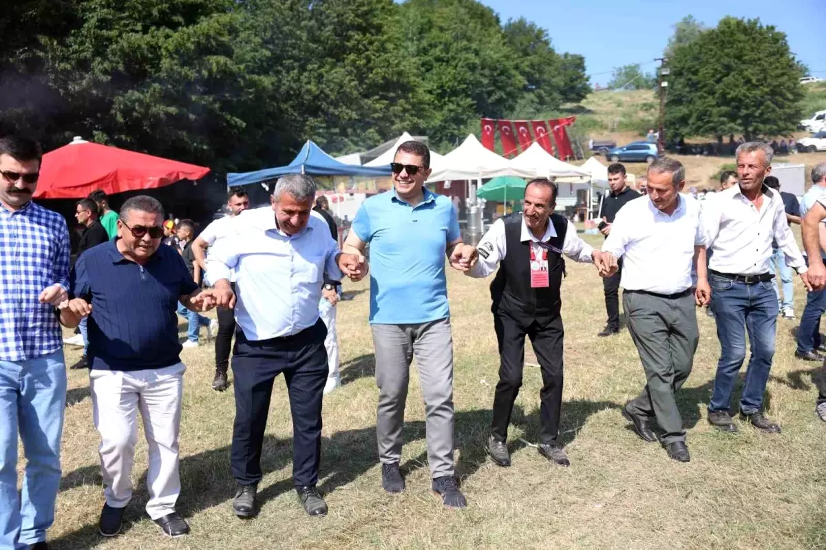 Espitdüzü Yayla Şenlikleri Renkli Görüntülerle Yapıldı