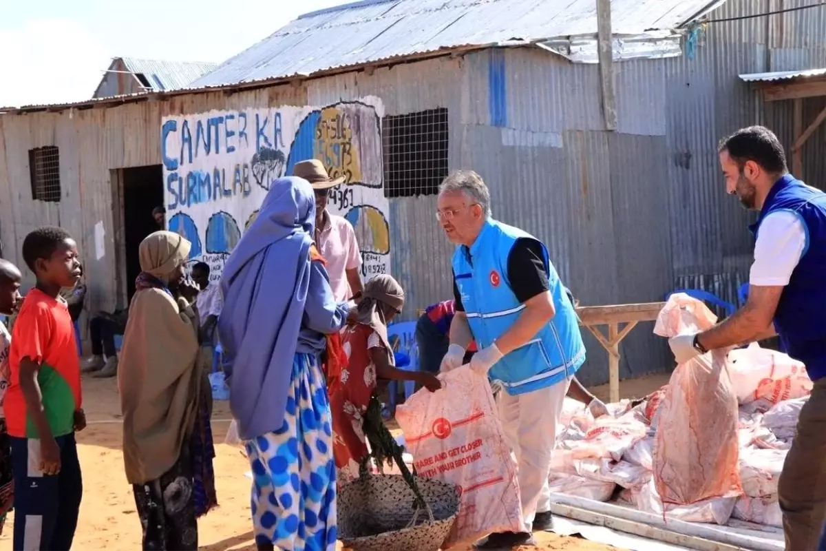 Somali'de 1 Milyon İhtiyaç Sahibi Kurban Eti Aldı