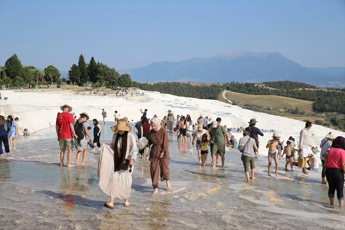Pamukkale, Kurban Bayramı'nda 53 Bin Turisti Ağırladı
