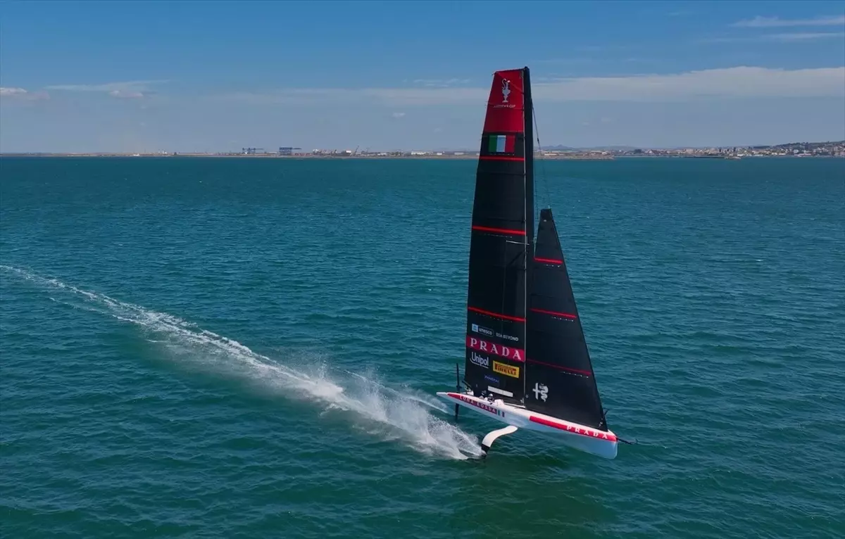 Alfa Romeo'dan Luna Rossa ile Ortaklık