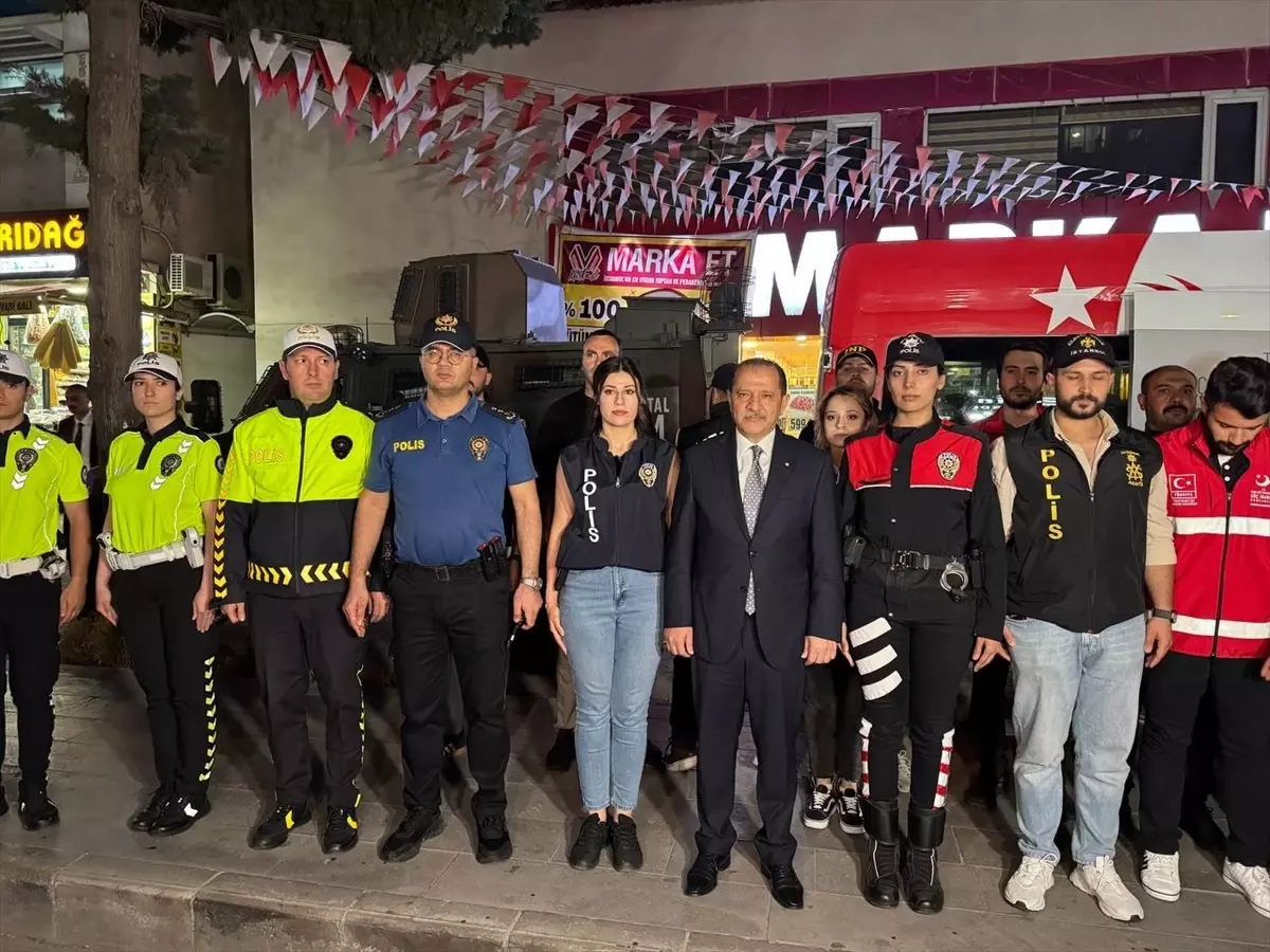 Esenyurt'ta Asayiş Uygulaması Yapıldı