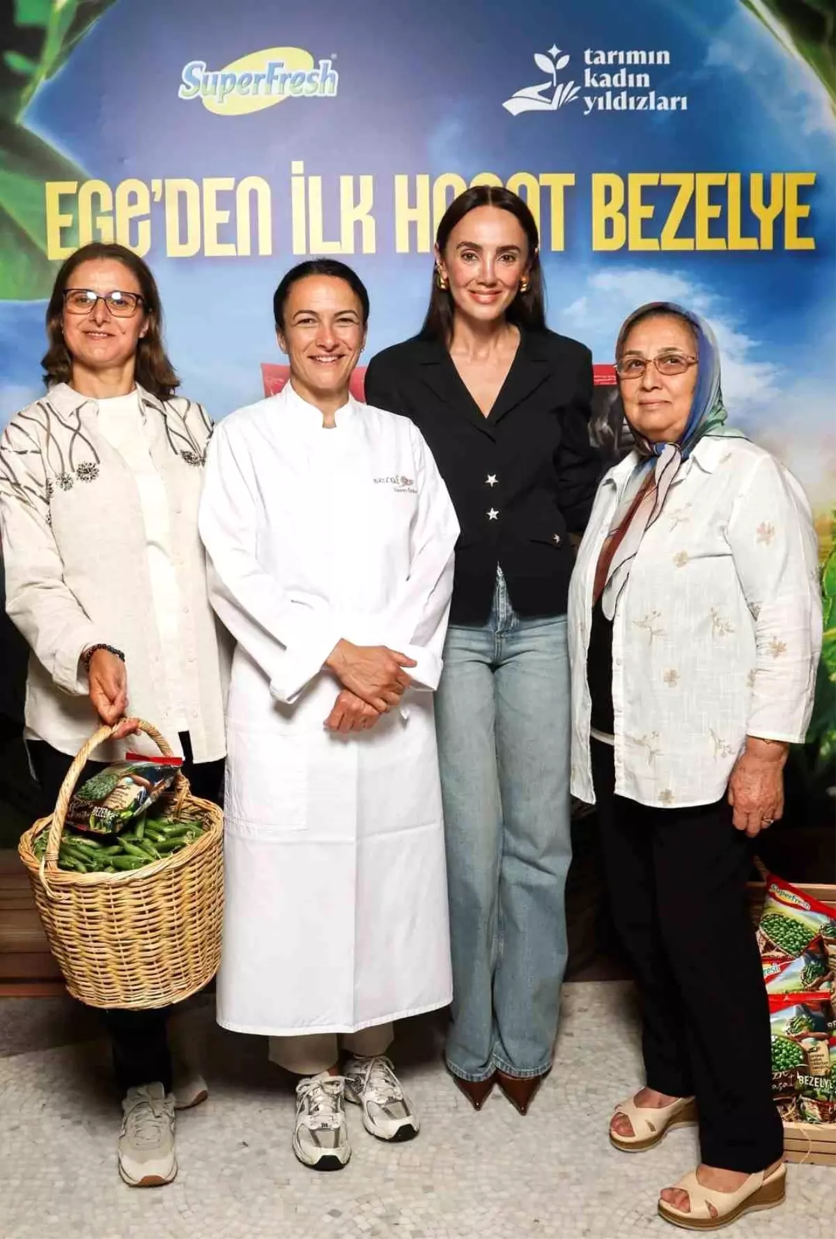Kadın Çiftçilerden 'Ege'den Hasat' Bezelyesi