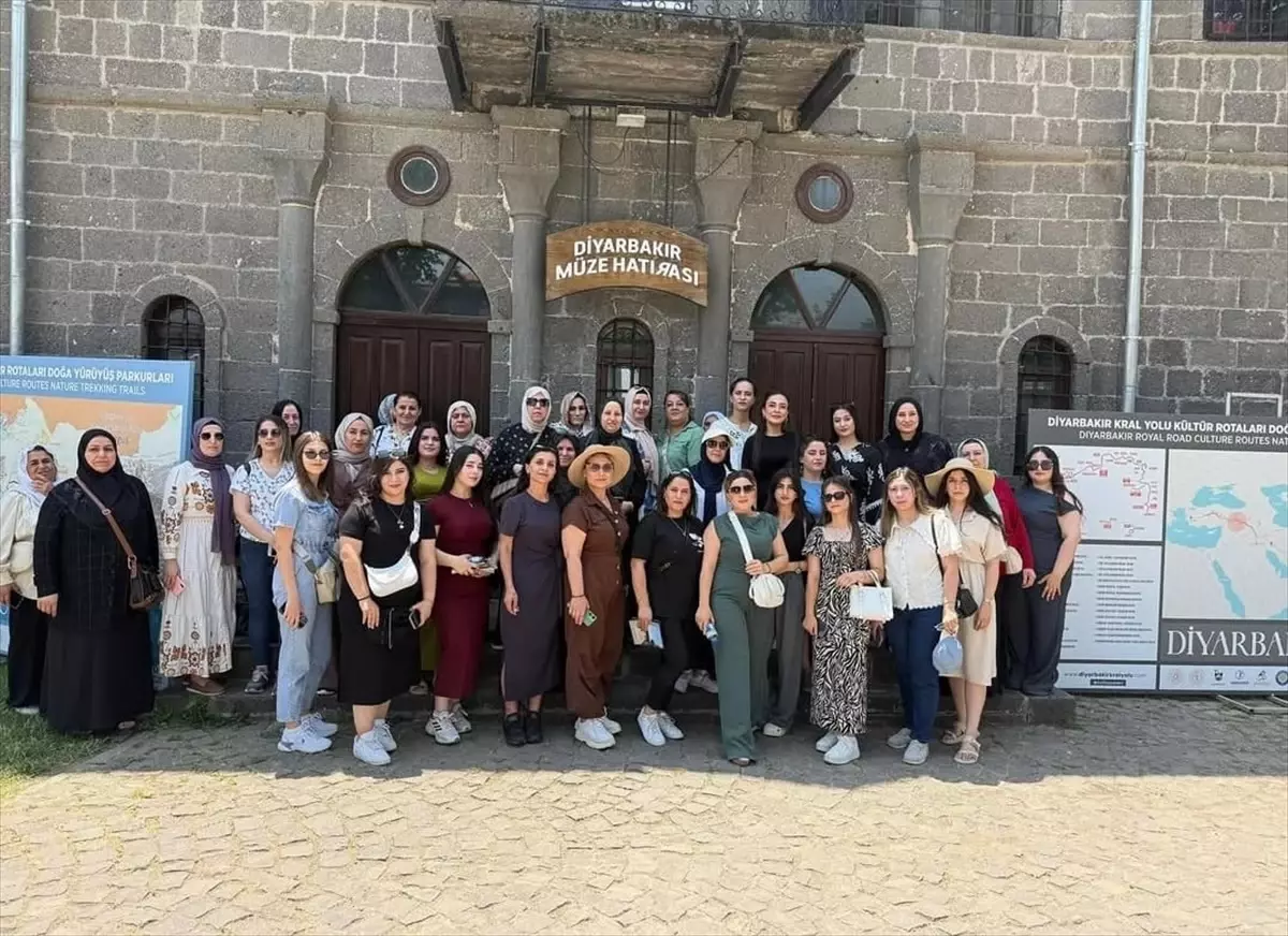 Cizre'den Diyarbakır ve Mardin'e Kadın Gezisi