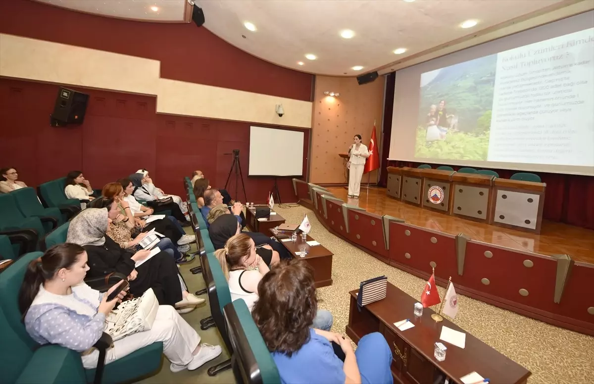 Kadın Girişimcilere E-Ticaret Eğitimi