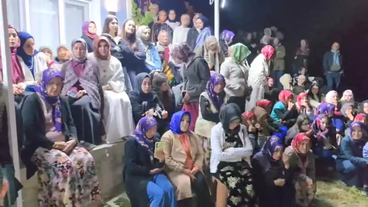 Keles'te Geleneksel Düğün Coşkusu