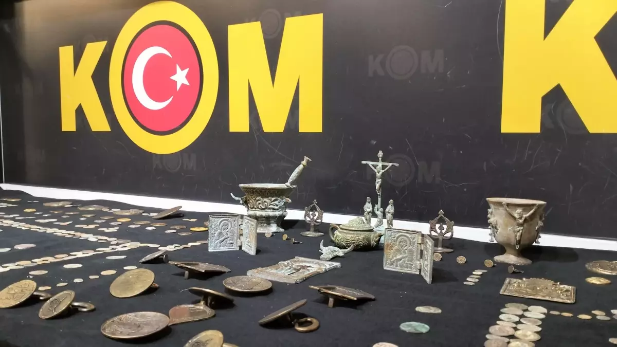 Ankara'da Tarihi Eser Operasyonu