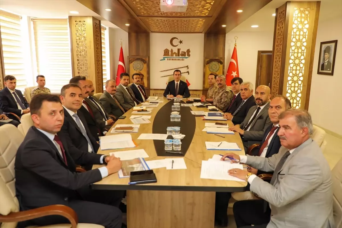 Ahlat’ta Malazgirt Şenlikleri İçin Toplantı