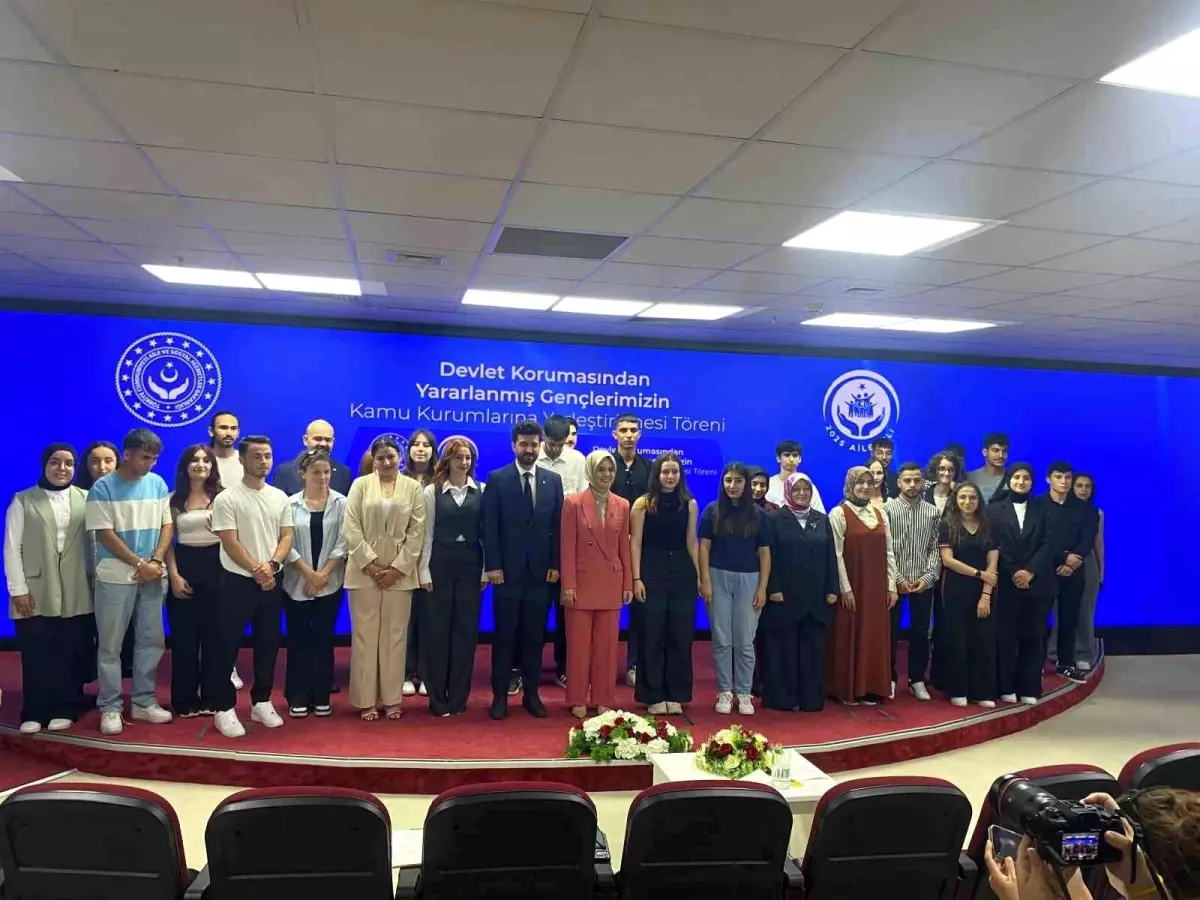 Bakan Göktaş, 15 Bin Çocuğa Destek Verdiklerini Açıkladı