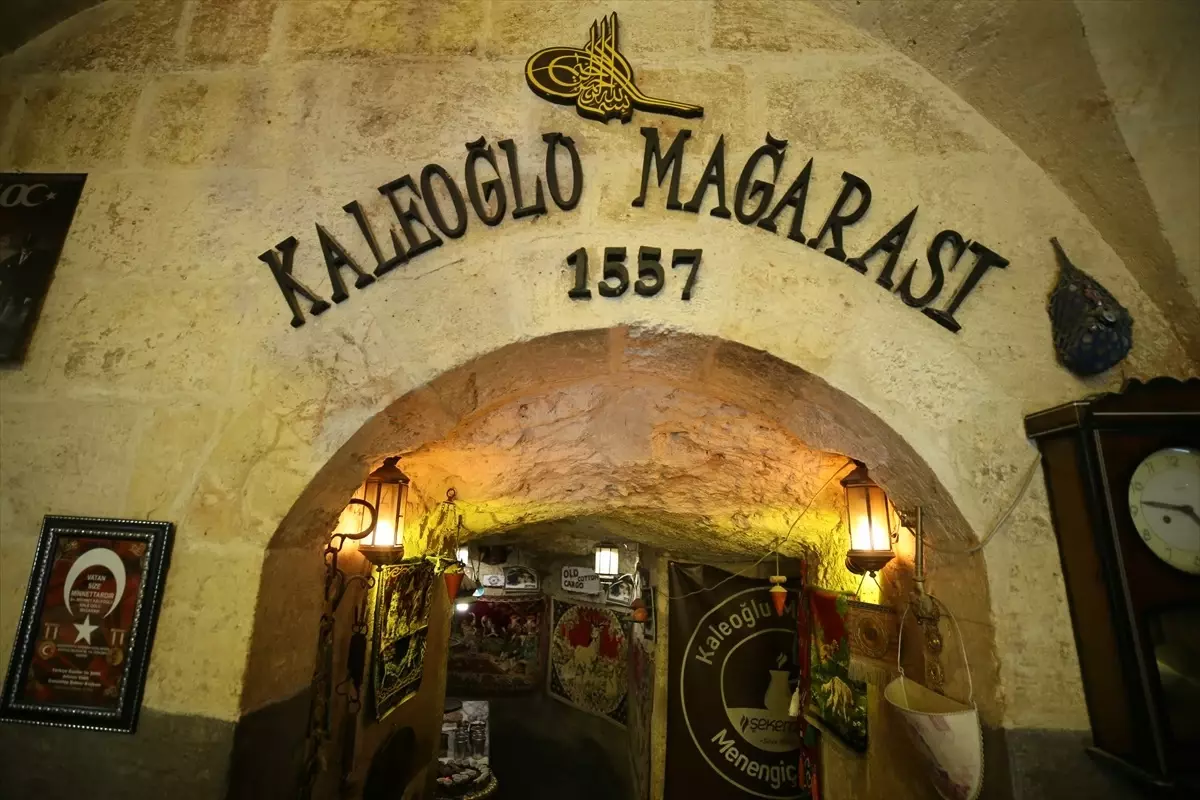 Kaleoğlu Mağarası'nda Ziyaretçi Yoğunluğu