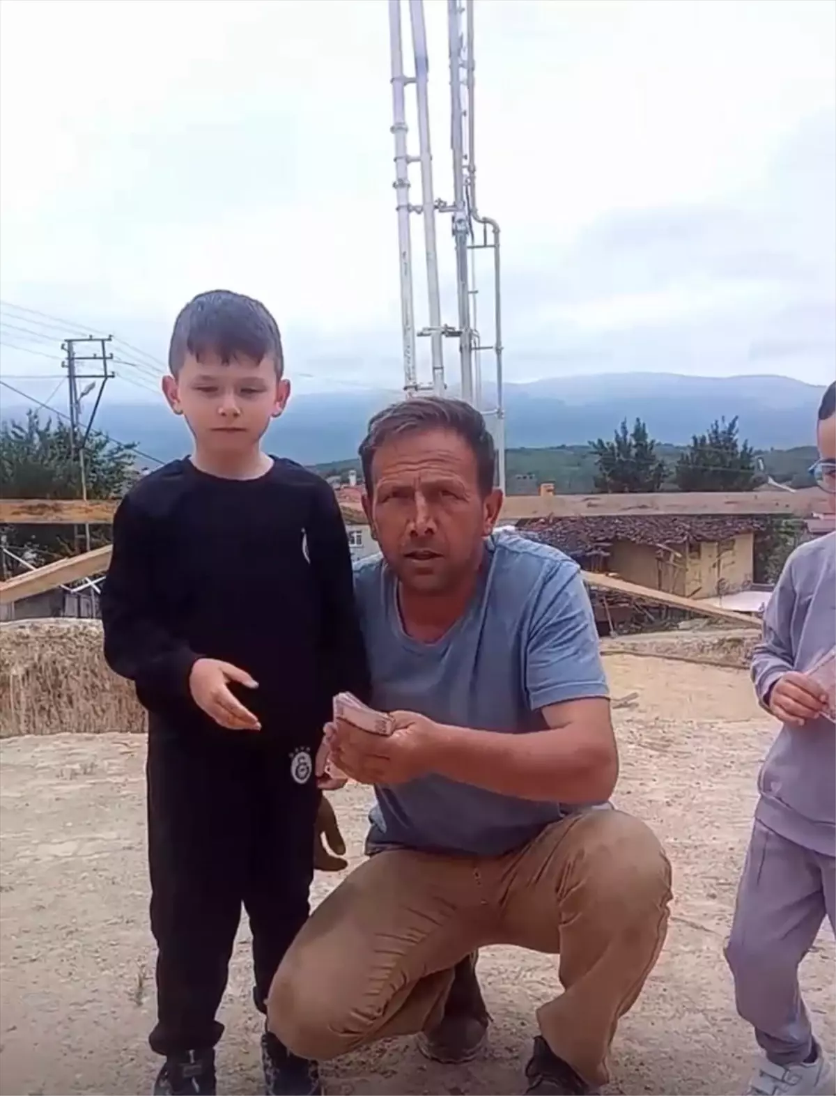 Cami İnşaatı İçin Mahalle Dayanışması