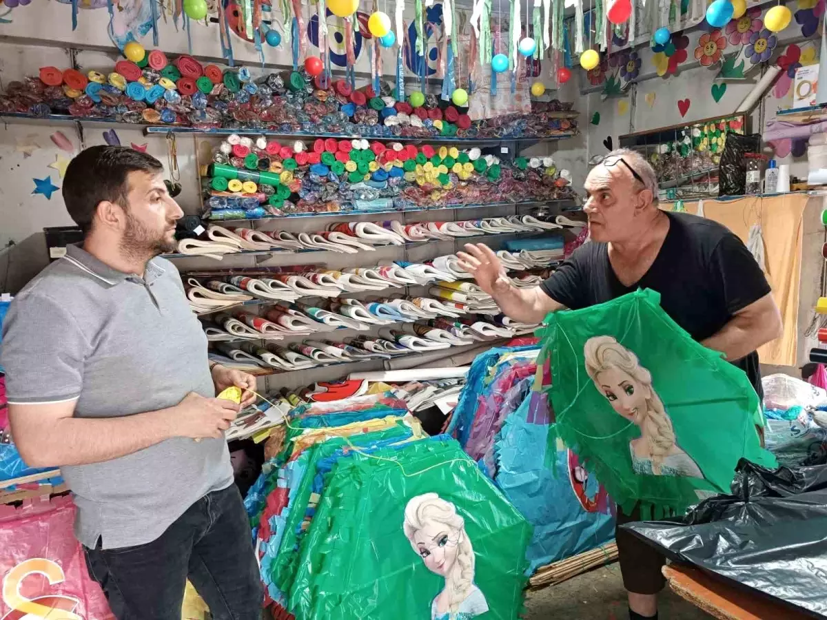 Uçurtmalar Dünyayı Sarıyor