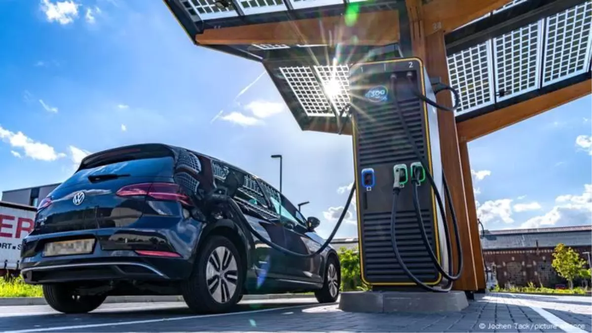 Avrupa'da Elektrikli Araç Satışları Artıyor