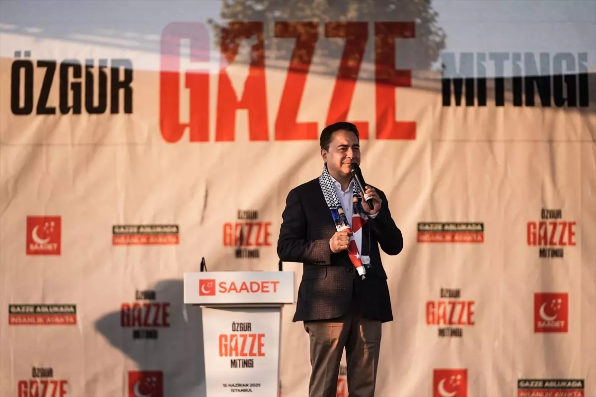 Üsküdar'da 'Özgür Gazze Mitingi' düzenlendi