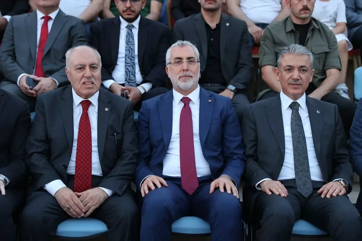 Mardin'de Yeşilli Uluslararası Kültür Sanat ve Kiraz Festivali'nde Birlik Mesajı