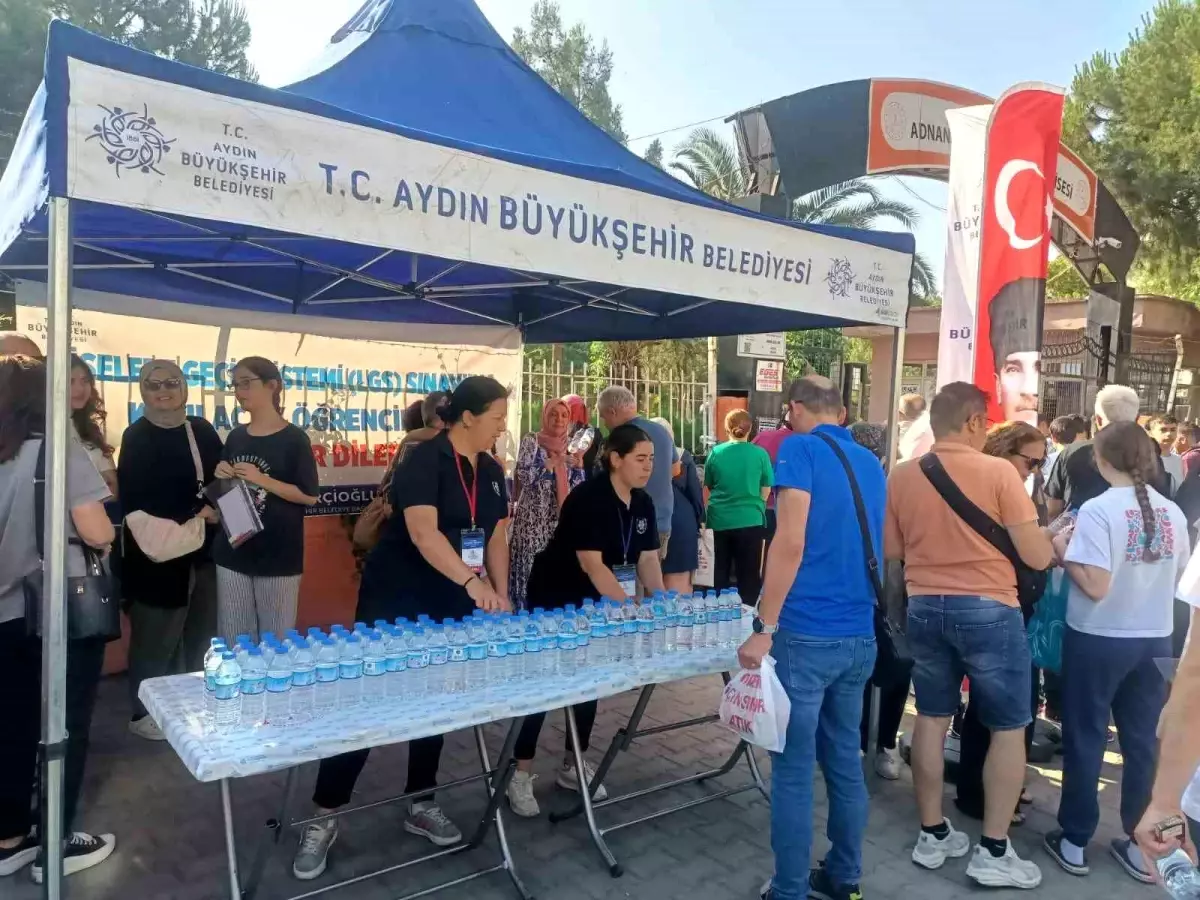 Aydın'da LGS Sınavında Öğrencilere Destek